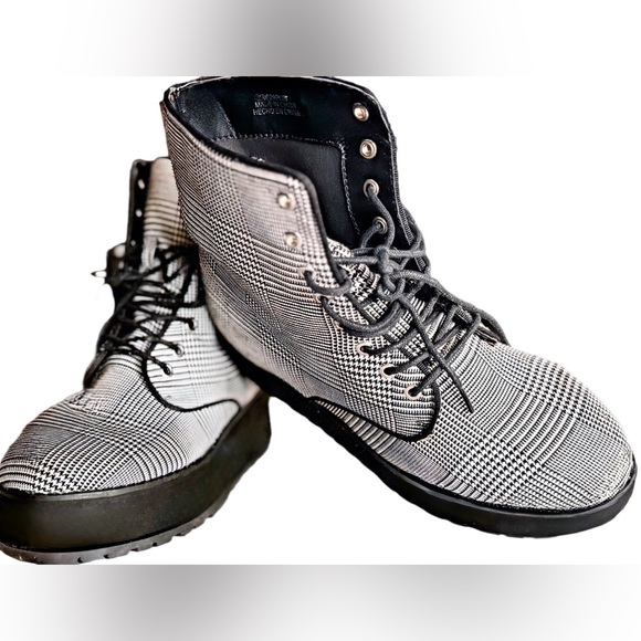 Vintage Plaid Platform Lace-Up Boots | Size 8 | Y2K Patchwork Style - Picture 5 of 14